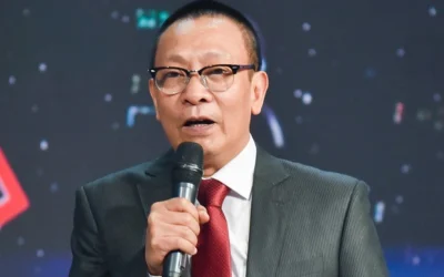 MC Lại Văn Sâm khóc nghẹn trên truyền hình: Khi cảm xúc thật tạo nên những khoảnh khắc không thể quên